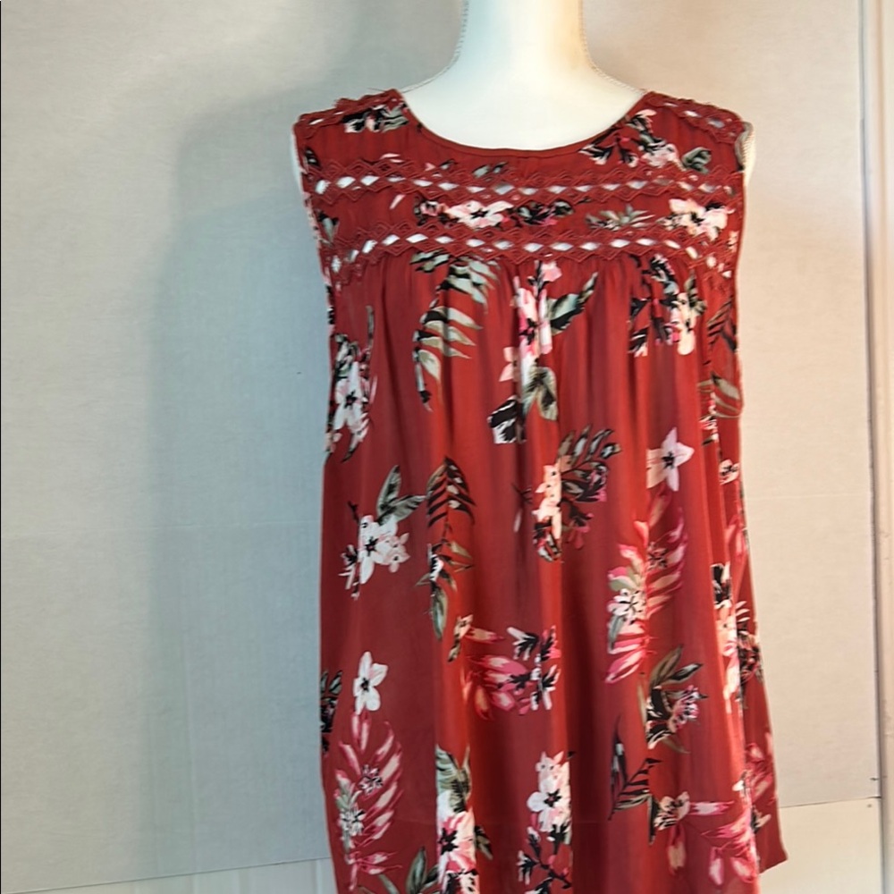 Maurice’s Red Floral Print Diamond Cutout Lace Bodice Tank Top Size 2X